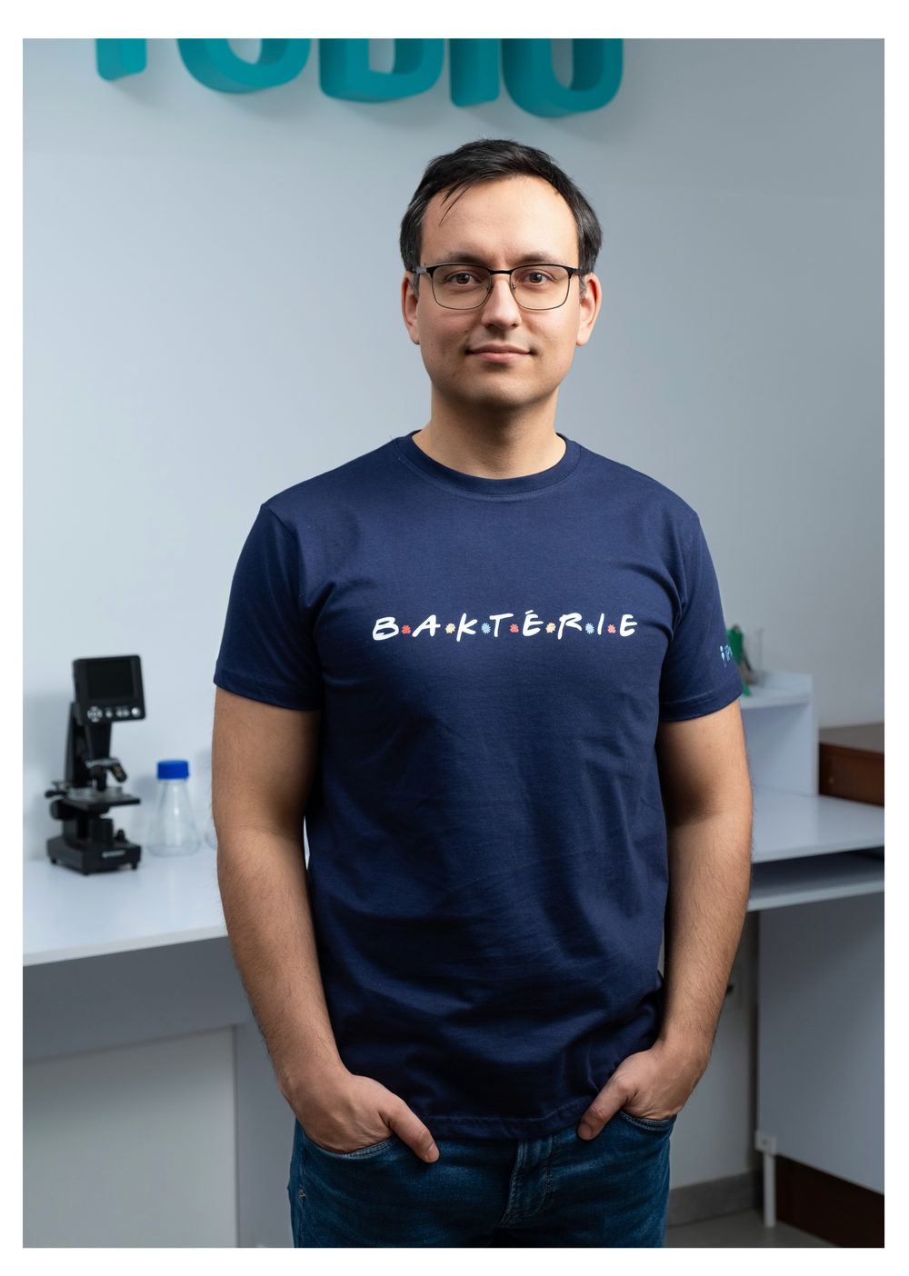 iProbio MERCH – Tričko BAKTÉRIE (pánské)